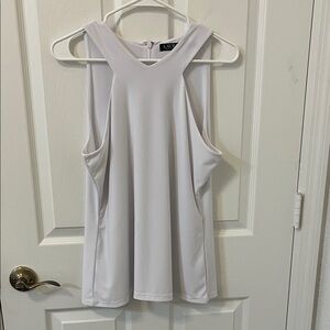 Lauren Ralph Lauren White Lined sleeveless blouse with Back Zip Closure